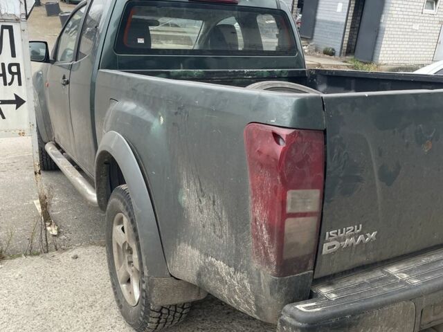 Зелений Ісузу D-Max, об'ємом двигуна 2.5 л та пробігом 300 тис. км за 3500 $, фото 5 на Automoto.ua