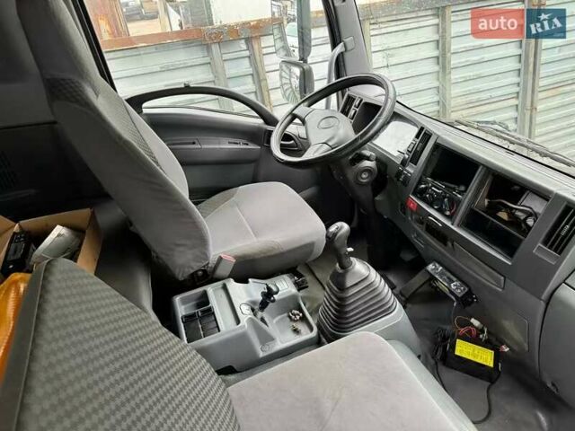 Белый Исузу ФВР, объемом двигателя 7.8 л и пробегом 186 тыс. км за 43000 $, фото 5 на Automoto.ua