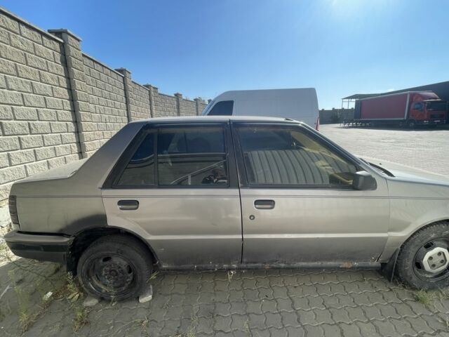 Серый Исузу Джемини, объемом двигателя 0 л и пробегом 3 тыс. км за 239 $, фото 2 на Automoto.ua