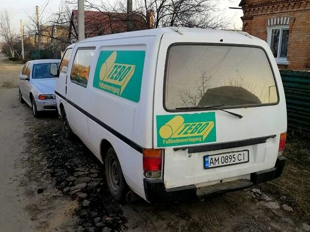 Белый Исузу Миди, объемом двигателя 1.9 л и пробегом 400 тыс. км за 1700 $, фото 3 на Automoto.ua