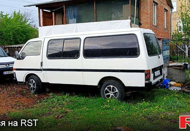 Исузу Миди, объемом двигателя 2.2 л и пробегом 0 тыс. км за 2000 $, фото 1 на Automoto.ua