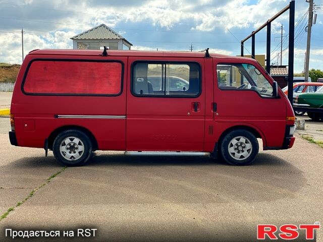Исузу Миди, объемом двигателя 2.2 л и пробегом 300 тыс. км за 1200 $, фото 5 на Automoto.ua