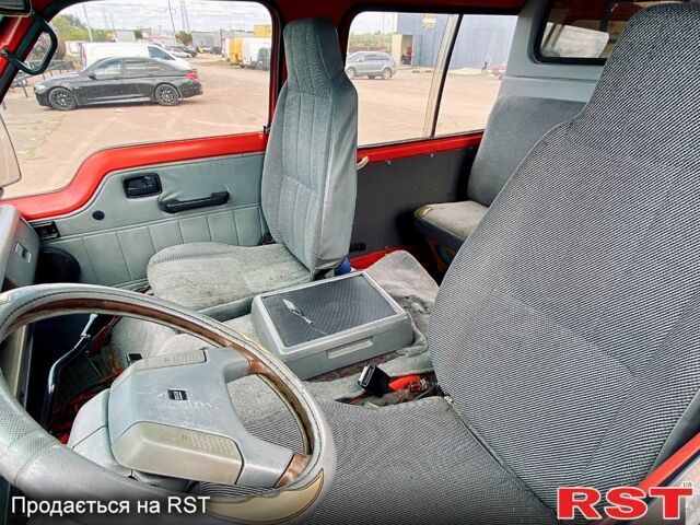 Исузу Миди, объемом двигателя 2.2 л и пробегом 300 тыс. км за 1200 $, фото 8 на Automoto.ua