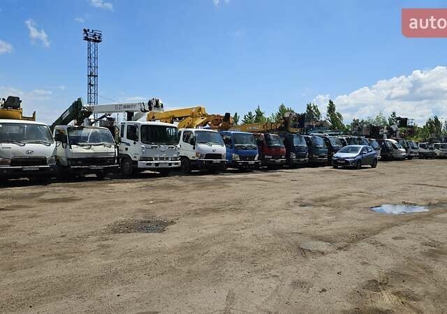 Белый Исузу НЛР, объемом двигателя 4.7 л и пробегом 112 тыс. км за 50000 $, фото 1 на Automoto.ua