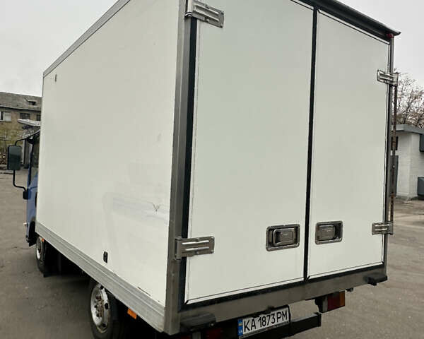 Синий Исузу НЛР, объемом двигателя 3 л и пробегом 490 тыс. км за 9800 $, фото 4 на Automoto.ua