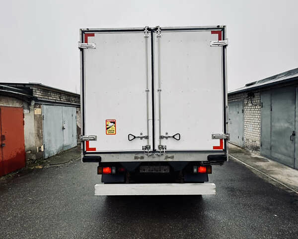 Білий Ісузу NPR, об'ємом двигуна 5.19 л та пробігом 420 тис. км за 10900 $, фото 4 на Automoto.ua