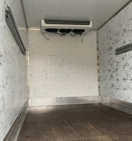 Белый Исузу НПР, объемом двигателя 6 л и пробегом 307 тыс. км за 20000 $, фото 2 на Automoto.ua