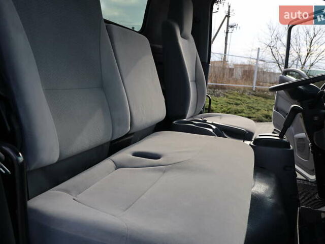 Белый Исузу НПР, объемом двигателя 5.2 л и пробегом 640 тыс. км за 30000 $, фото 35 на Automoto.ua