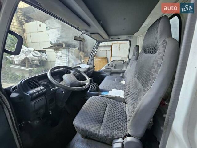 Білий Ісузу NQR, об'ємом двигуна 4.6 л та пробігом 37 тис. км за 16000 $, фото 4 на Automoto.ua