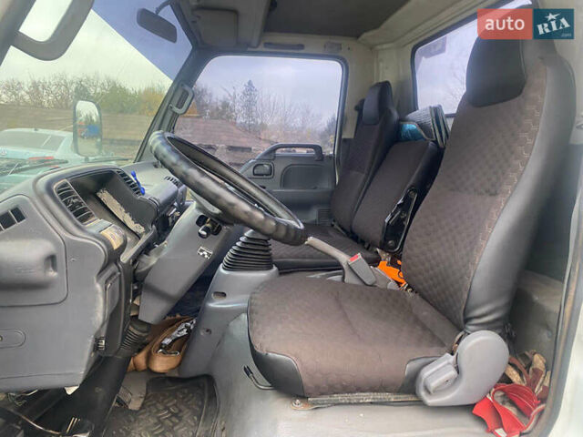 Ісузу NQR 2010 у Кривому Розі на Automoto.ua Білий Ісузу NQR, об'ємом двигуна 4.57 л та пробігом 250 тис. км за 12600 $, фото 7 на Automoto.ua