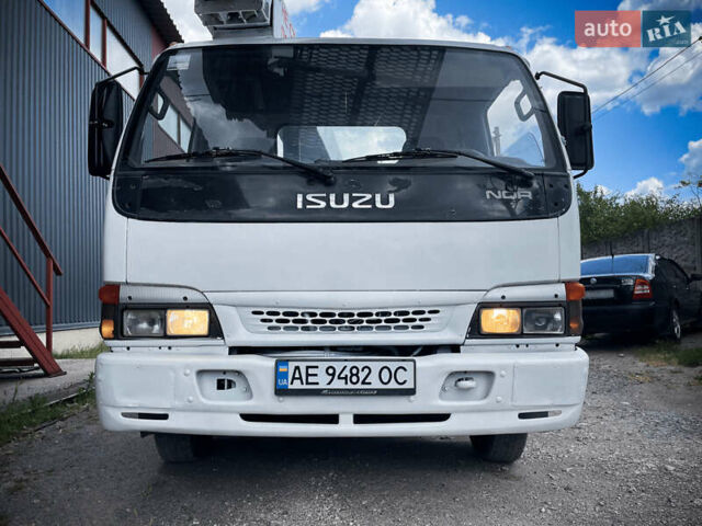 Білий Ісузу NQR, об'ємом двигуна 0 л та пробігом 0 тис. км за 24999 $, фото 19 на Automoto.ua
