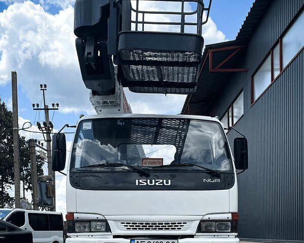 Білий Ісузу NQR, об'ємом двигуна 0 л та пробігом 0 тис. км за 24999 $, фото 2 на Automoto.ua