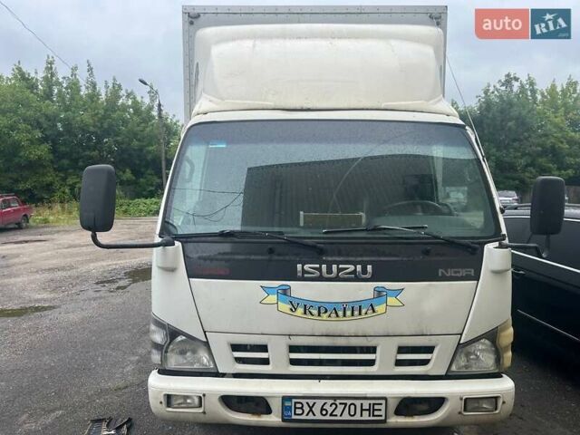 Белый Исузу НКР, объемом двигателя 4.57 л и пробегом 868 тыс. км за 9400 $, фото 2 на Automoto.ua