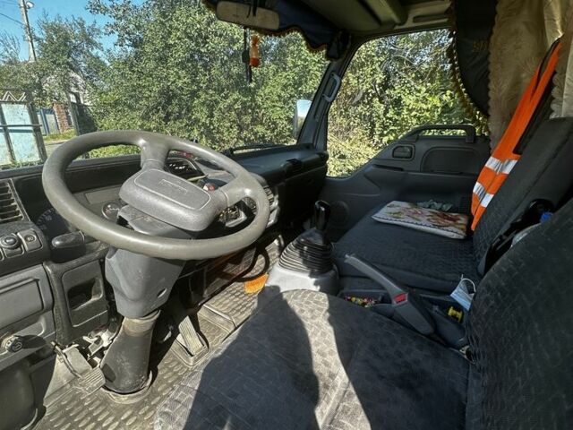 Исузу НКР, объемом двигателя 0 л и пробегом 0 тыс. км за 10500 $, фото 4 на Automoto.ua