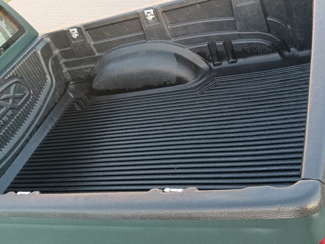 Зелений Ісузу Пікап, об'ємом двигуна 0 л та пробігом 160 тис. км за 5500 $, фото 4 на Automoto.ua