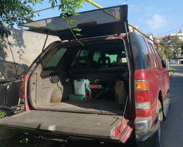 Червоний Ісузу Rodeo, об'ємом двигуна 2.6 л та пробігом 180 тис. км за 3200 $, фото 2 на Automoto.ua