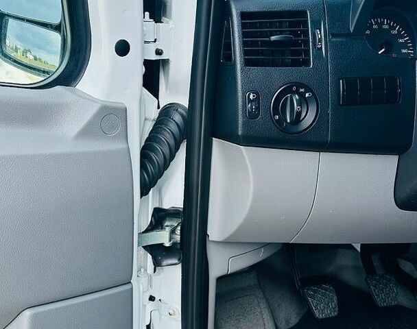 Сірий Ісузу Rodeo, об'ємом двигуна 3 л та пробігом 290 тис. км за 3359 $, фото 1 на Automoto.ua