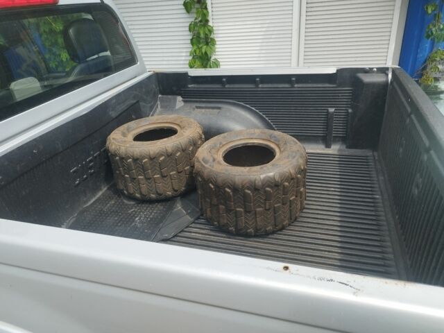 Серый Исузу Родео, объемом двигателя 3 л и пробегом 160 тыс. км за 6000 $, фото 2 на Automoto.ua