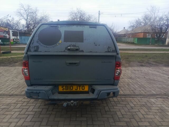 Серый Исузу Родео, объемом двигателя 2.5 л и пробегом 230 тыс. км за 5200 $, фото 2 на Automoto.ua