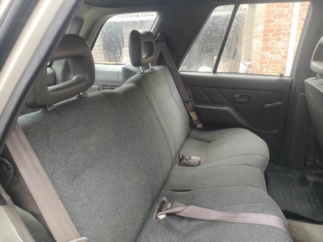 Серый Исузу Родео, объемом двигателя 2.6 л и пробегом 210 тыс. км за 2000 $, фото 3 на Automoto.ua