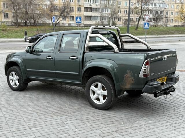 Зелений Ісузу Rodeo, об'ємом двигуна 0 л та пробігом 126 тис. км за 5499 $, фото 3 на Automoto.ua