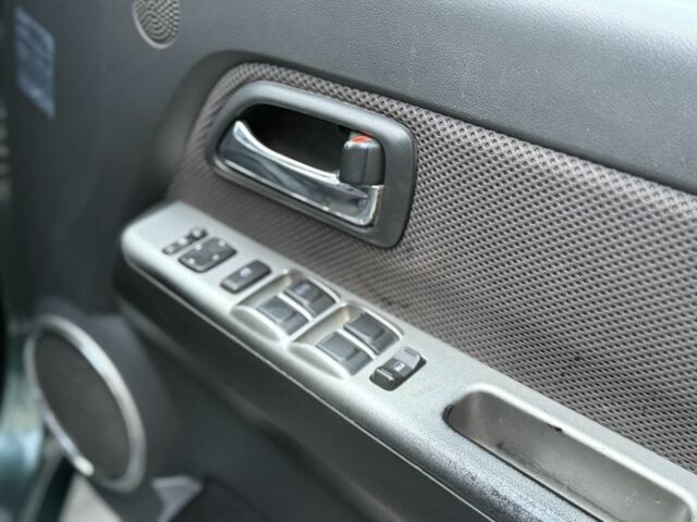 Зелений Ісузу Rodeo, об'ємом двигуна 0 л та пробігом 126 тис. км за 5499 $, фото 6 на Automoto.ua