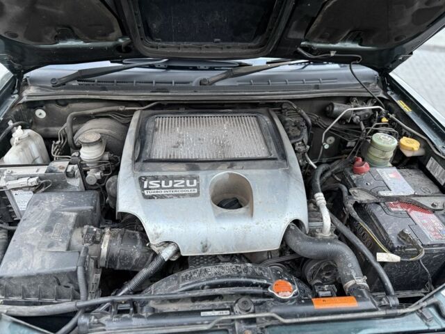 Зелений Ісузу Rodeo, об'ємом двигуна 0 л та пробігом 126 тис. км за 5499 $, фото 13 на Automoto.ua