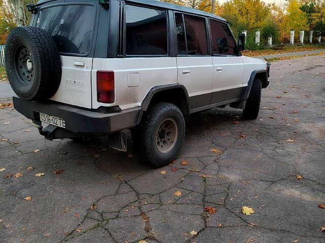 Исузу Трупер, объемом двигателя 2.2 л и пробегом 0 тыс. км за 3750 $, фото 2 на Automoto.ua