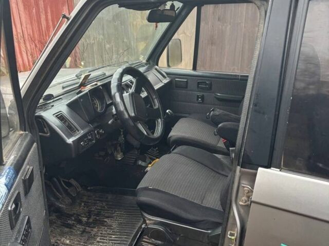 Серый Исузу Трупер, объемом двигателя 2.8 л и пробегом 3 тыс. км за 4000 $, фото 2 на Automoto.ua