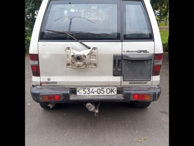 Сірий Ісузу Trooper, об'ємом двигуна 3.1 л та пробігом 260 тис. км за 4900 $, фото 1 на Automoto.ua