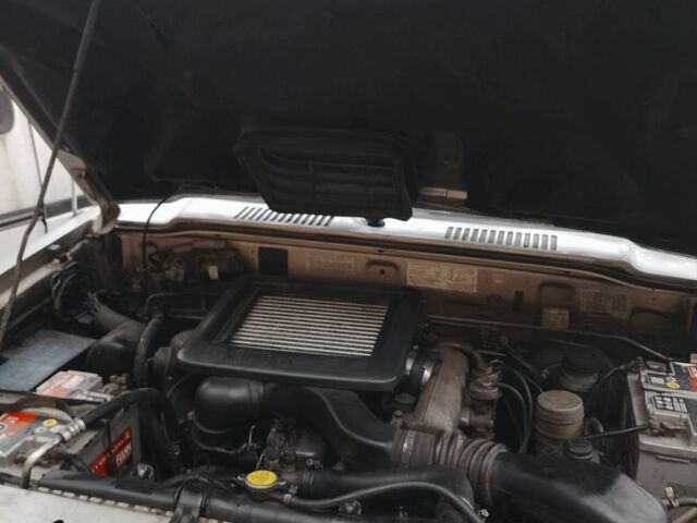 Сірий Ісузу Trooper, об'ємом двигуна 3.1 л та пробігом 260 тис. км за 4900 $, фото 7 на Automoto.ua