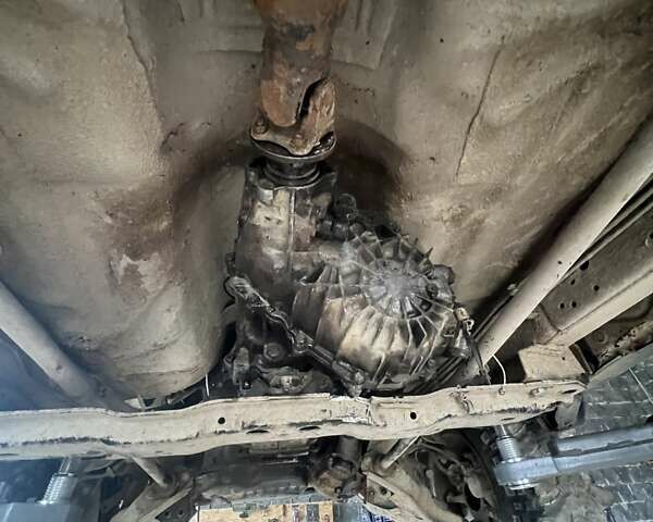 Зелений Ісузу Trooper, об'ємом двигуна 3.1 л та пробігом 190 тис. км за 7480 $, фото 15 на Automoto.ua