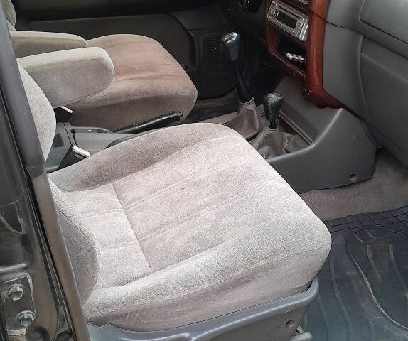 Зеленый Исузу Трупер, объемом двигателя 3 л и пробегом 318 тыс. км за 7299 $, фото 4 на Automoto.ua