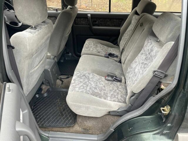 Зелений Ісузу Trooper, об'ємом двигуна 3 л та пробігом 160 тис. км за 2850 $, фото 6 на Automoto.ua