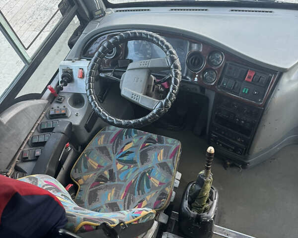 Синій Ісузу Turkuaz, об'ємом двигуна 4.75 л та пробігом 450 тис. км за 11000 $, фото 6 на Automoto.ua