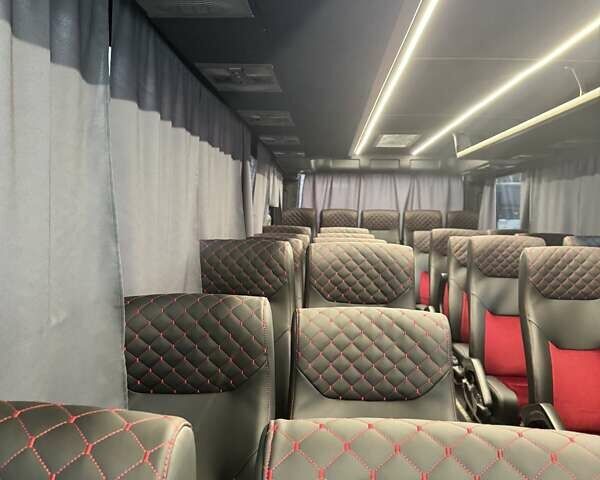 Білий Ісузу Turquoise, об'ємом двигуна 4.75 л та пробігом 250 тис. км за 19000 $, фото 13 на Automoto.ua