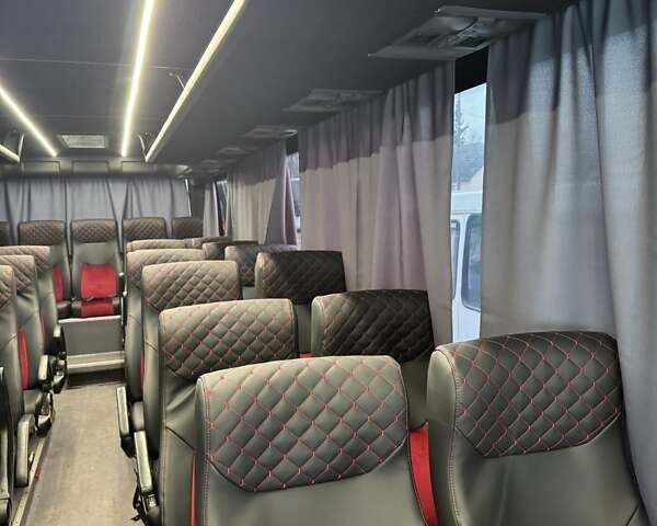 Білий Ісузу Turquoise, об'ємом двигуна 4.75 л та пробігом 250 тис. км за 19000 $, фото 15 на Automoto.ua