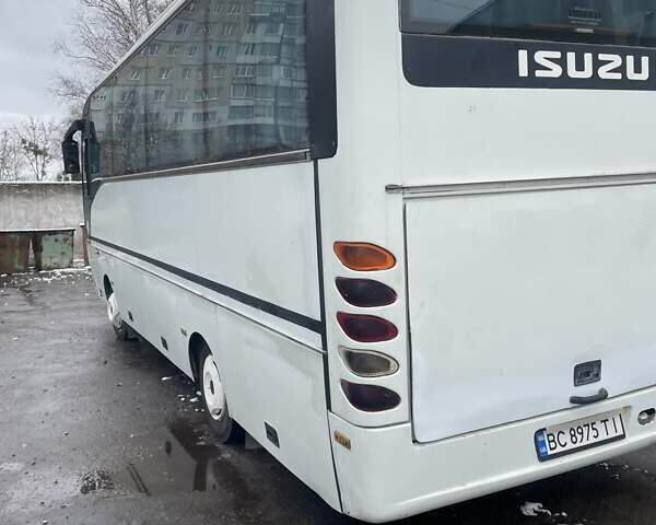 Білий Ісузу Turquoise, об'ємом двигуна 4.75 л та пробігом 480 тис. км за 11500 $, фото 3 на Automoto.ua