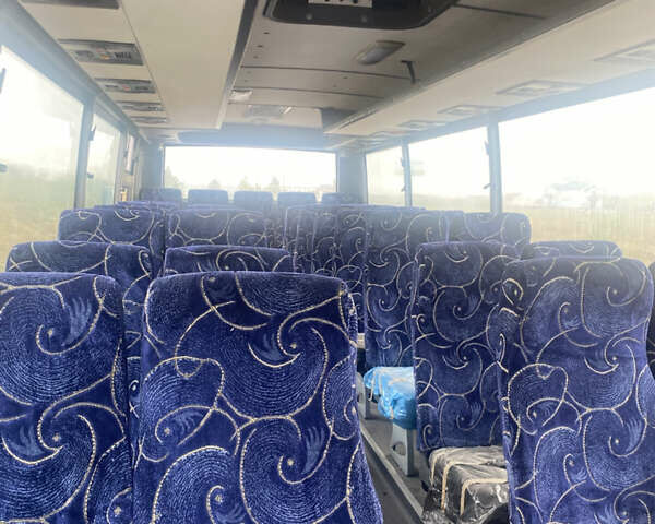 Синий Исузу Туркузе, объемом двигателя 4.75 л и пробегом 500 тыс. км за 10499 $, фото 11 на Automoto.ua