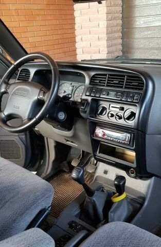 Зеленый Исузу Другая, объемом двигателя 3.5 л и пробегом 150 тыс. км за 5000 $, фото 4 на Automoto.ua