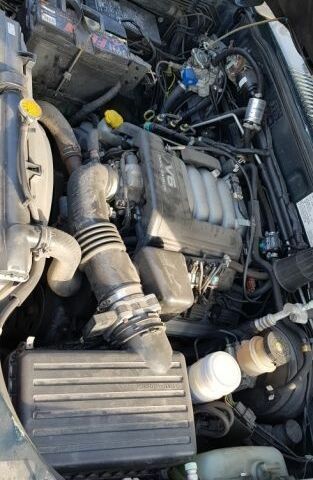 Зеленый Исузу Другая, объемом двигателя 3.5 л и пробегом 150 тыс. км за 5000 $, фото 6 на Automoto.ua