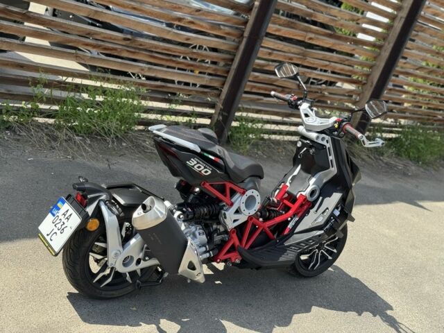 Италджет Драгстер, объемом двигателя 0.28 л и пробегом 0 тыс. км за 9300 $, фото 7 на Automoto.ua