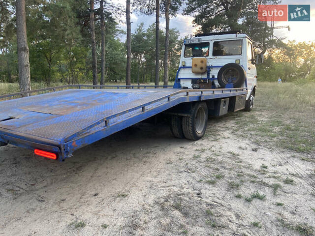 Белый Ивеко Дейли, объемом двигателя 2.5 л и пробегом 515 тыс. км за 5000 $, фото 9 на Automoto.ua