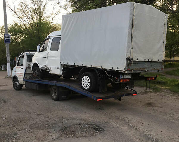 Белый Ивеко Дейли, объемом двигателя 2.5 л и пробегом 515 тыс. км за 5000 $, фото 19 на Automoto.ua