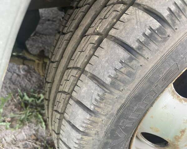 Белый Ивеко Дейли, объемом двигателя 2.8 л и пробегом 100 тыс. км за 11900 $, фото 5 на Automoto.ua