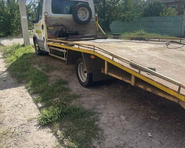 Белый Ивеко Дейли, объемом двигателя 2.8 л и пробегом 100 тыс. км за 11900 $, фото 4 на Automoto.ua