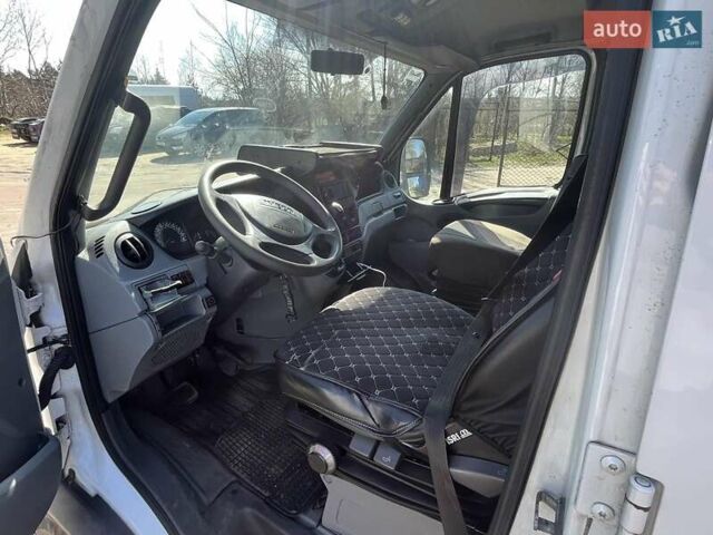 Білий Івеко Дейлі, об'ємом двигуна 3 л та пробігом 800 тис. км за 19500 $, фото 6 на Automoto.ua