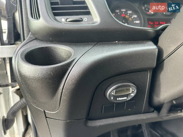 Ивеко Дейли 2014 в Житомире на Automoto.ua Белый Ивеко Дейли, объемом двигателя 2.29 л и пробегом 355 тыс. км за 16500 $, фото 22 на Automoto.ua