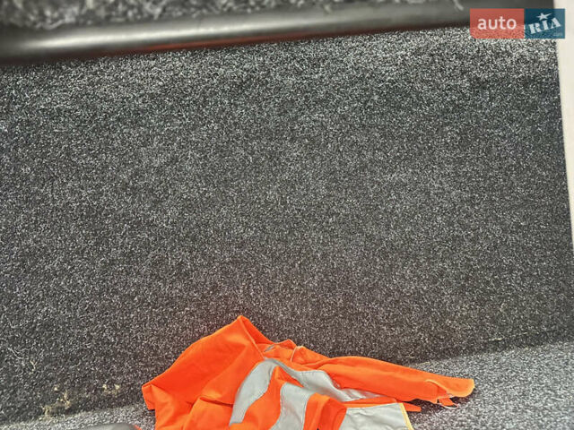 Ивеко Дейли 2014 в Житомире на Automoto.ua Белый Ивеко Дейли, объемом двигателя 2.29 л и пробегом 355 тыс. км за 16500 $, фото 27 на Automoto.ua