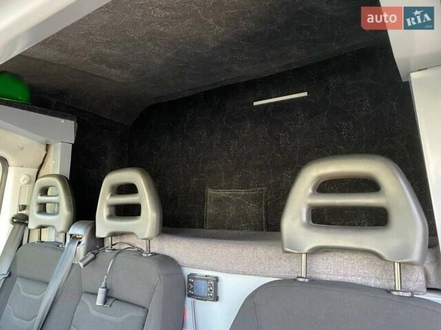 Белый Ивеко Дейли, объемом двигателя 3 л и пробегом 389 тыс. км за 21900 $, фото 18 на Automoto.ua